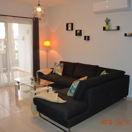 Luxury Apartment Paphos Extérieur photo