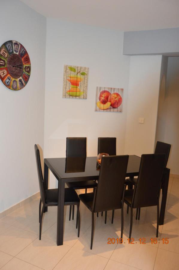 Luxury Apartment Paphos Extérieur photo